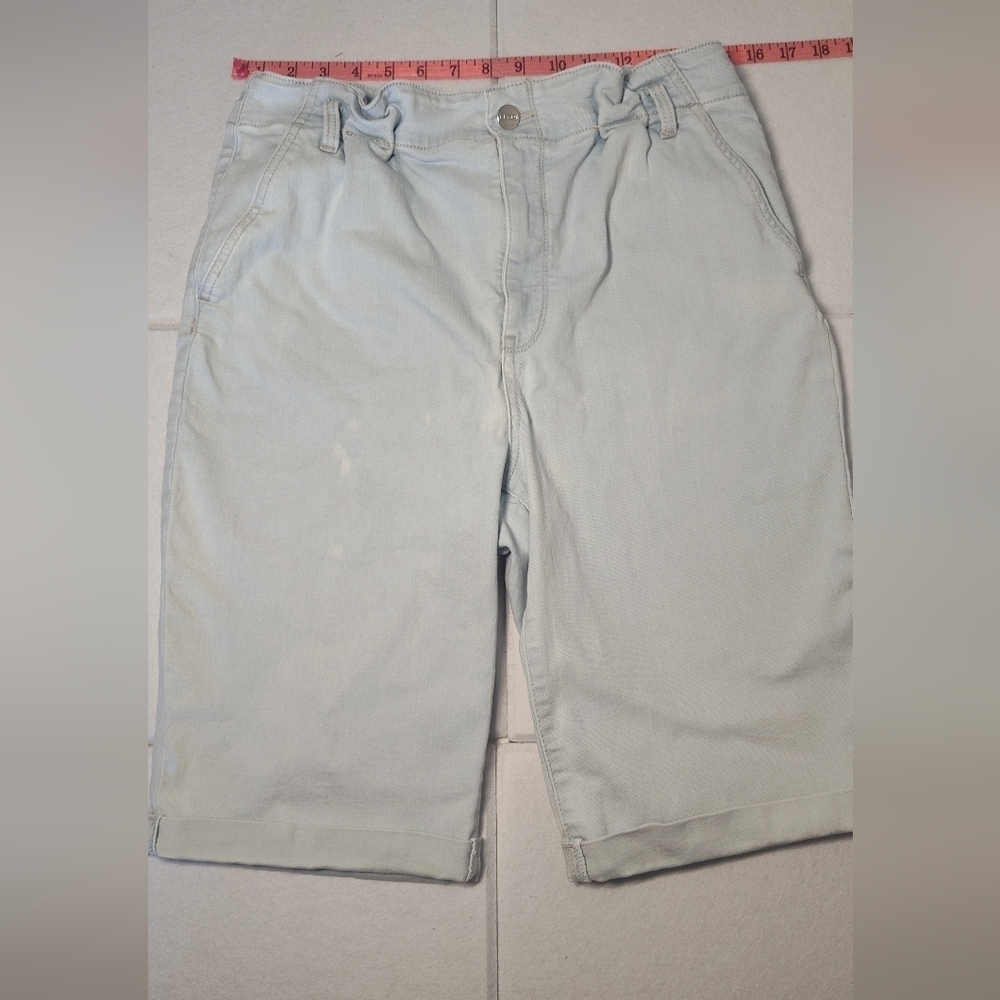 NYDJ Light Blue Shorts Size 8 #372